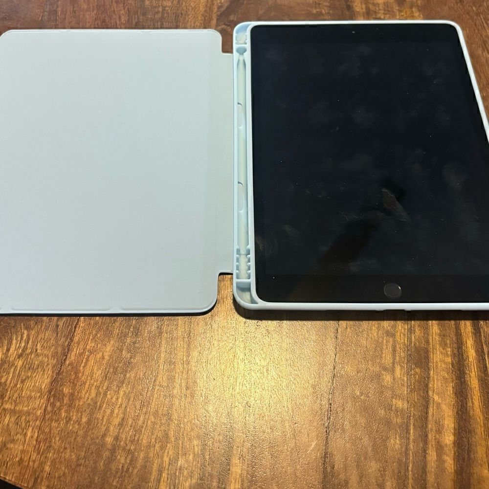 JETech Case for iPad 10.2-Inch (2021/2020/2019 Model, 9/8/7 Generation) NWOT